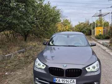 Авто BMW 5 Series Gt 2012 № 8173070