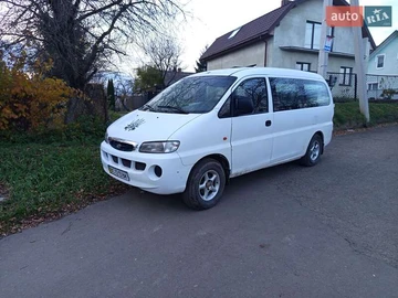 Авто Hyundai H-1 1999 № 8173219