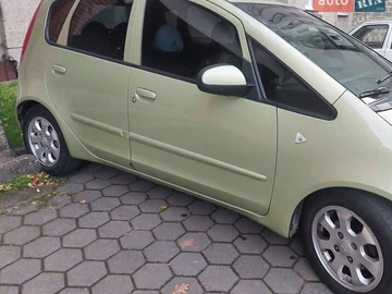 Авто Mitsubishi Colt 2005 № 8173348