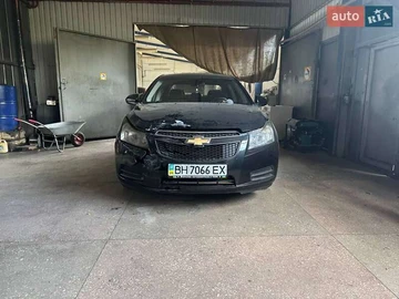 Авто Chevrolet Cruze 2009 № 8173357