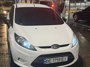 Авто Ford Fiesta 2009 № 8173380