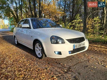 Авто ВАЗ 2172 Priora 2013 № 8173406