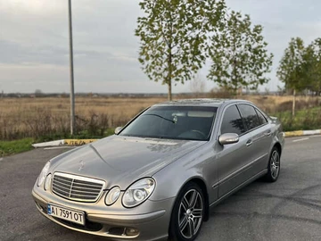 Авто Mercedes E-Class 2004 № 8173436