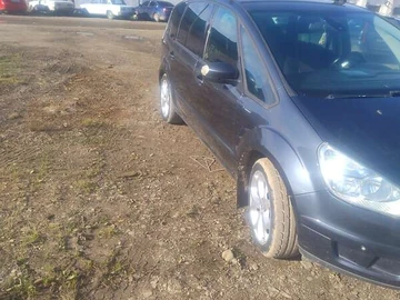 Авто Ford S-Max 2006 № 8173440