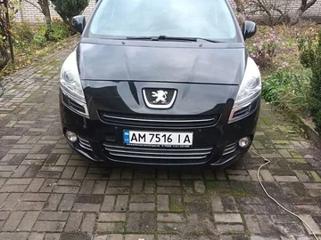 Авто Peugeot 5008 2013 № 8173444