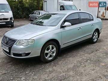 Авто Volkswagen Passat 2007 № 8173456