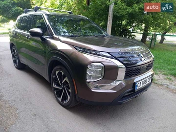 Авто Mitsubishi Outlander 2022 № 8174026