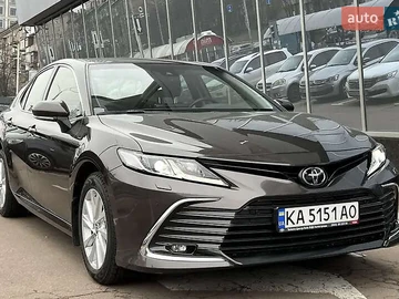 Авто Toyota Camry 2021 № 8174047