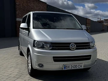 Авто Volkswagen Multivan 2015 № 8174050