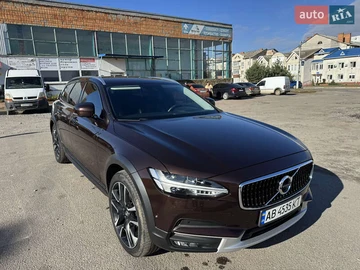 Авто Volvo V90 Cross Country 2017 № 8174053