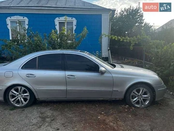 Авто Mercedes E-Class 2002 № 8174135