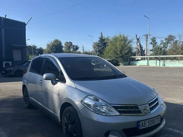 Авто Nissan Tiida 2012 № 8174186