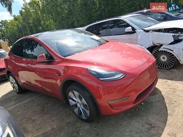 Авто Tesla Model Y 2023 № 8174217