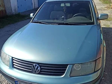 Авто Volkswagen Passat 1999 № 8174233