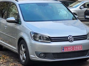 Авто Volkswagen Touran 2012 № 8174255