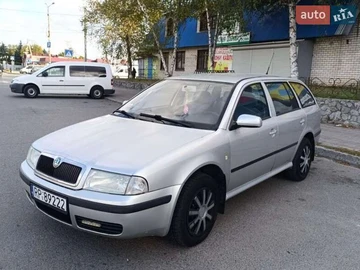 Авто Skoda Octavia 2004 № 8174276