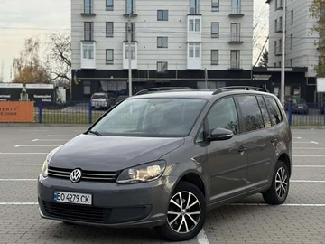 Авто Volkswagen Touran 2011 № 8174721
