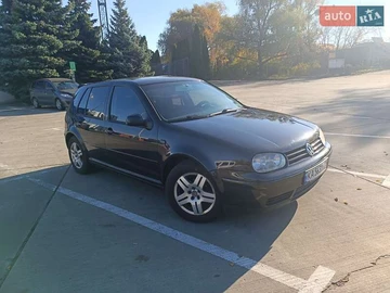 Авто Volkswagen Golf 2000 № 8174820