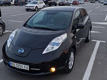 Авто Nissan Leaf 2017 № 8175003