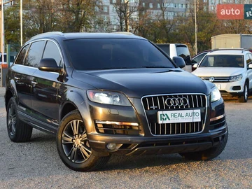 Авто Audi Q7 2010 № 8175078