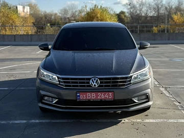 Авто Volkswagen Passat 2017 № 8175185