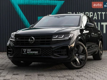 Авто Volkswagen Touareg 2024 № 8175351