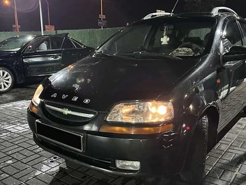Авто Chevrolet Aveo 2004 № 8175379