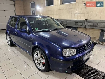 Авто Volkswagen Golf 2002 № 8175407