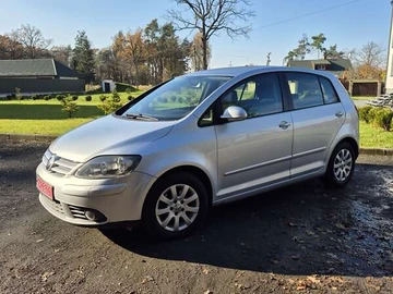 Авто Volkswagen Golf Plus 2005 № 8175509