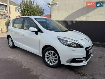 Авто Renault Scenic 2012 № 8175650