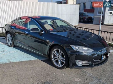 Авто Tesla Model S 2013 № 8175680