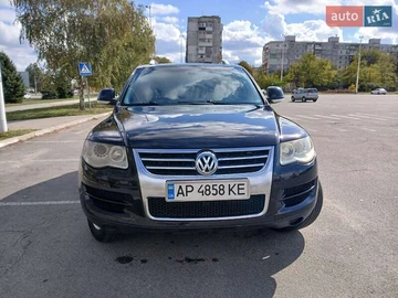 Авто Volkswagen Touareg 2007 № 8175703
