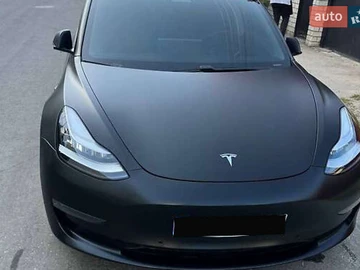 Авто Tesla Model 3 2020 № 8176011