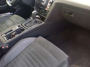Авто Volkswagen Passat 2021 № 8176012