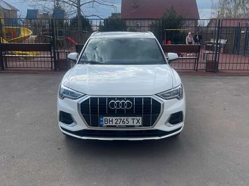 Авто Audi Q3 2019 № 8176013