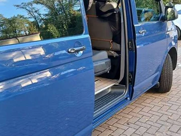 Авто Volkswagen Transporter 2018 № 8176016
