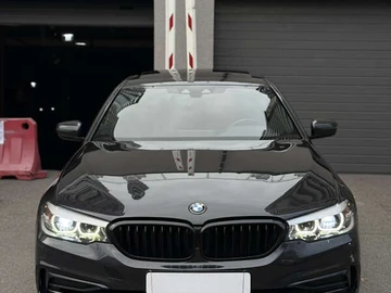 Авто BMW 5 Series 2018 № 8176038