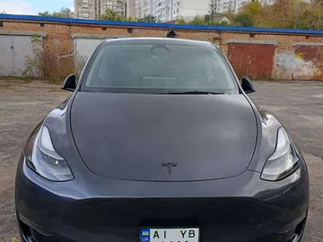 Авто Tesla Model Y 2024 № 8176049