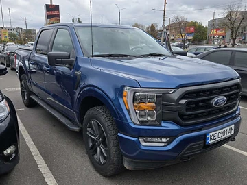 Авто Ford F-150 2022 № 8176064