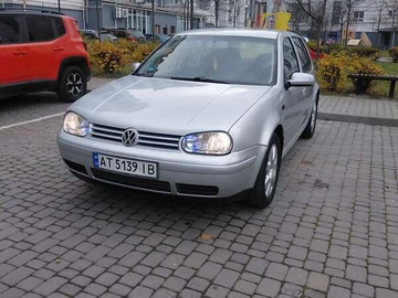 Авто Volkswagen Golf 2002 № 8176125
