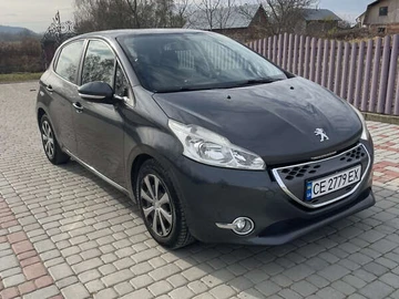 Авто Peugeot 208 2013 № 8176360