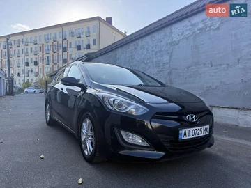 Авто Hyundai I30 2013 № 8176400