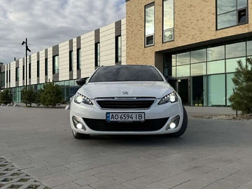 Авто Peugeot 308 2015 № 8176439
