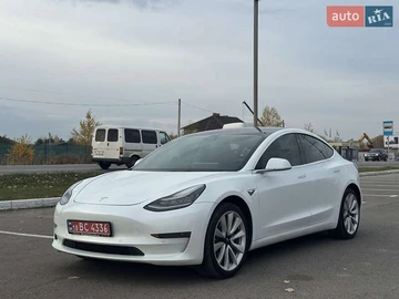 Авто Tesla Model 3 2019 № 8176561