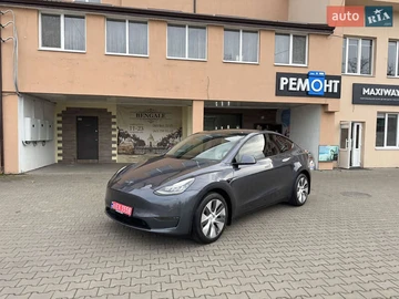Авто Tesla Model Y 2021 № 8176705