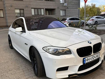 Авто BMW 5 Series 2011 № 8176707