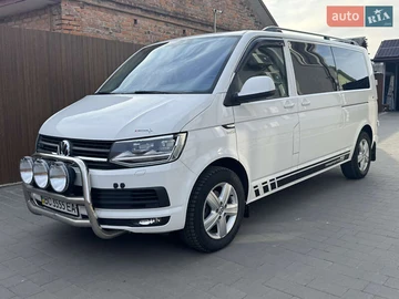 Авто Volkswagen Transporter 2016 № 8176732