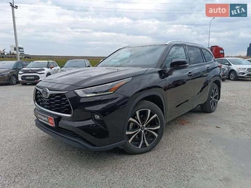 Авто Toyota Highlander 2021 № 8176864