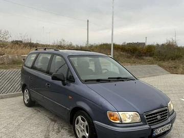 Авто Hyundai Trajet 2000 № 8176889