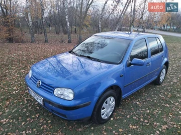 Авто Volkswagen Golf 2000 № 8176914